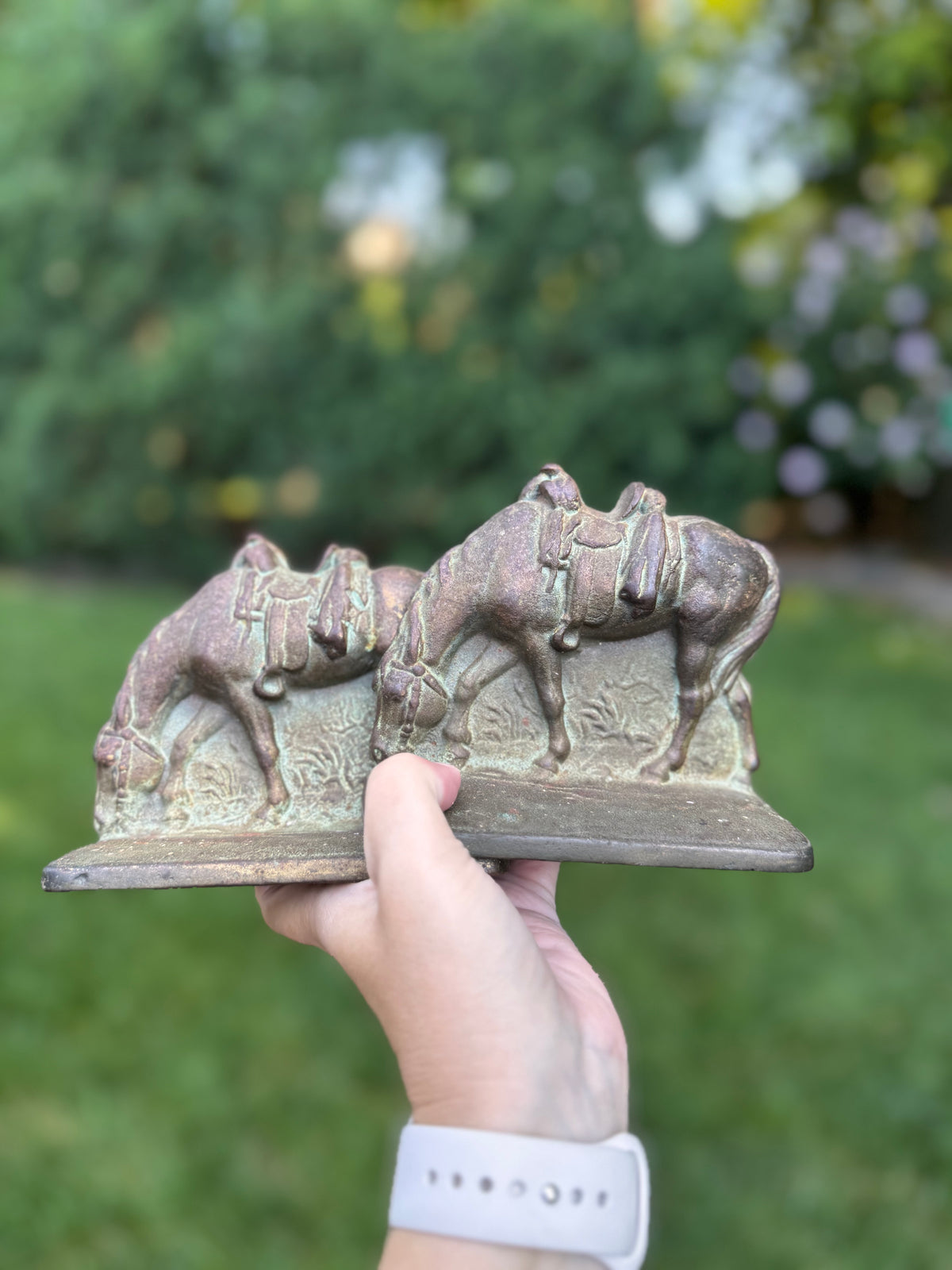 Pair of Vintage Cast Iron Grazing Horse Bookends | Primitive Equestrian Décor