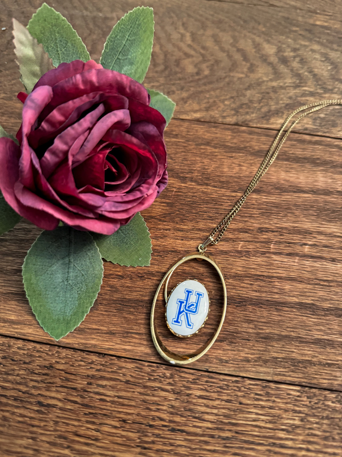 Vintage UK Kentucky Wildcats Gold-Tone Pendant Necklace | Handmade 1970s–1980s