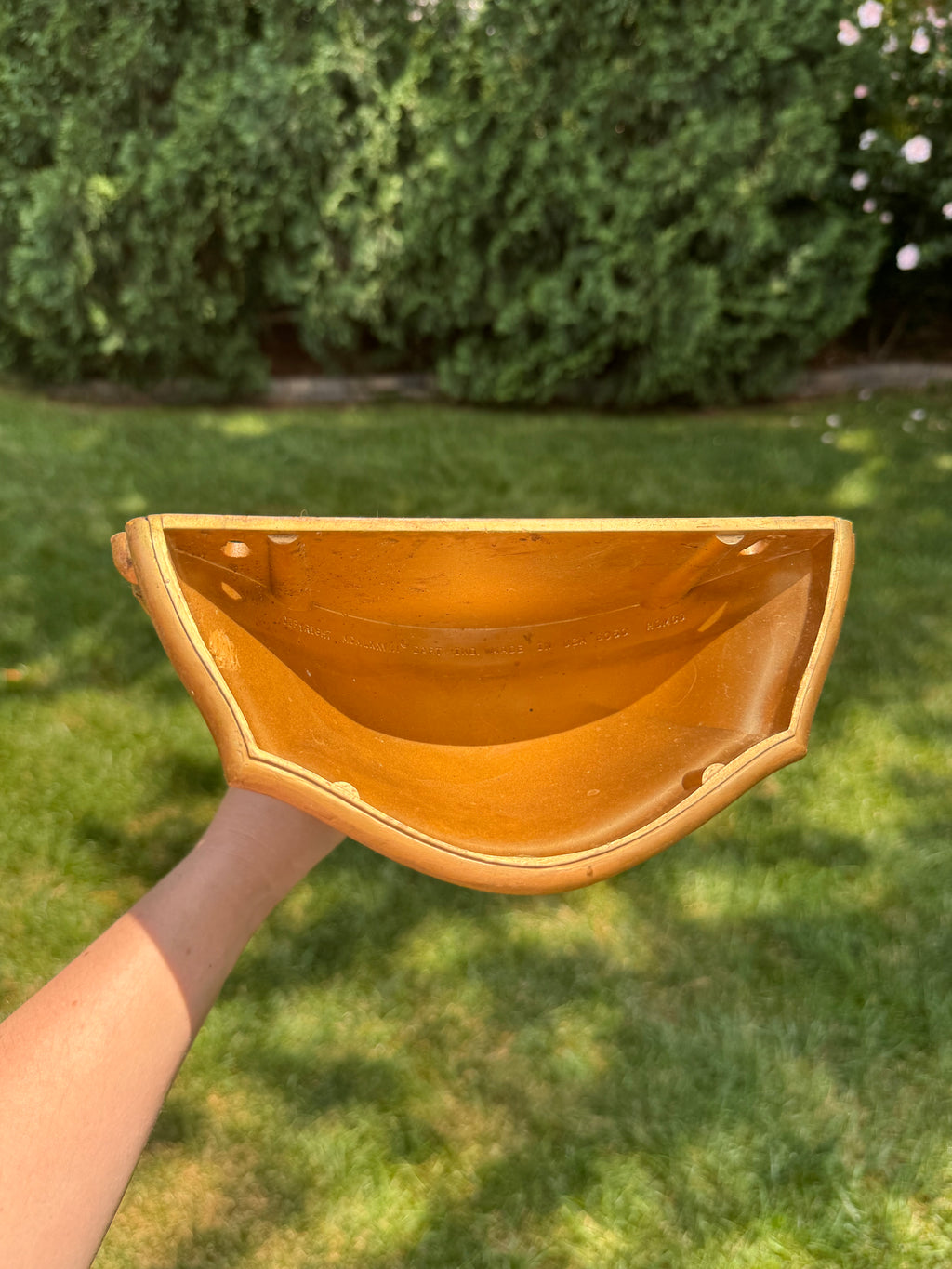 Vintage Pair of 1978 HOMCO Gold Wall Pocket Planters | Hollywood Regency Wall Pockets