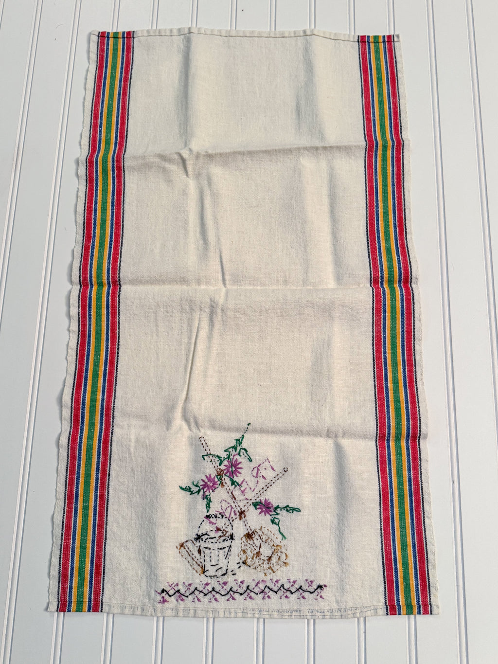 Vintage Days-of-the-Week Embroidered Kitchen Towels | Set of 5