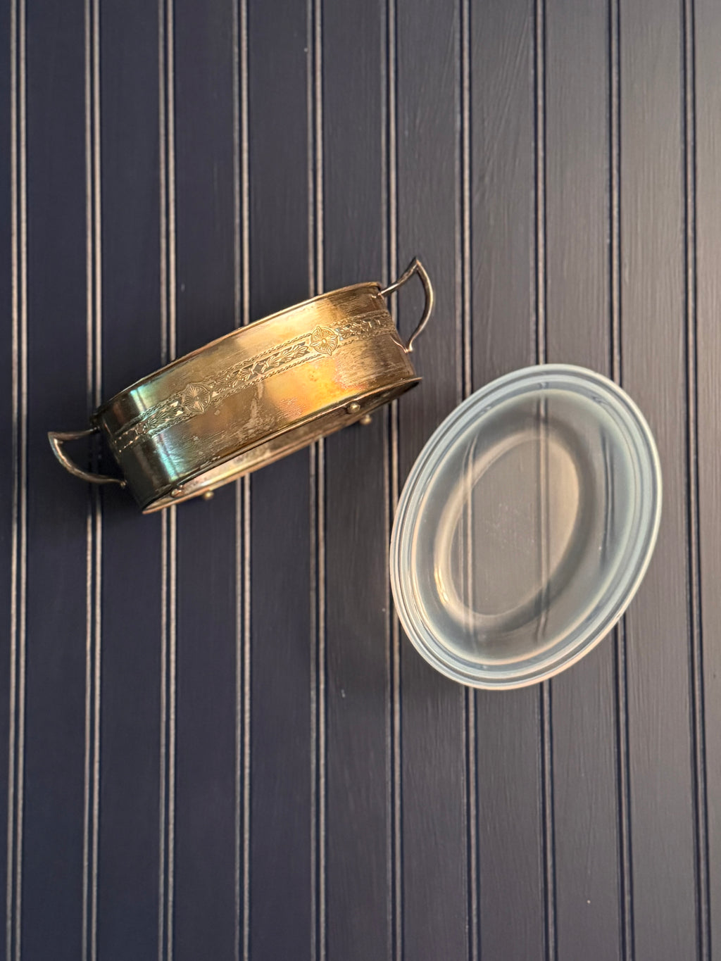 Antique H.C. Fry Ovenglass Casserole with Silver-Plated Caddy | Opalescent Glass