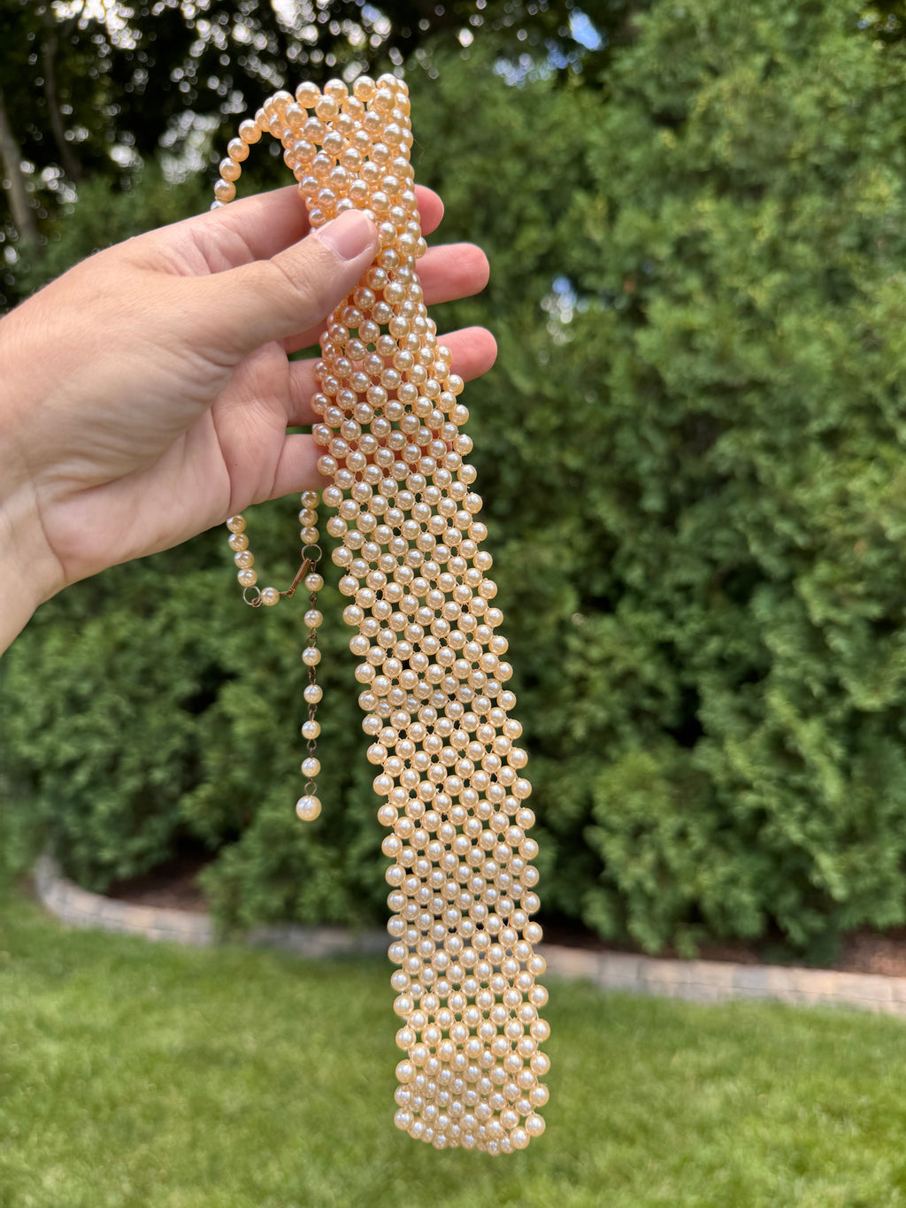 Mid-Century Faux Pearl Tie Necklace