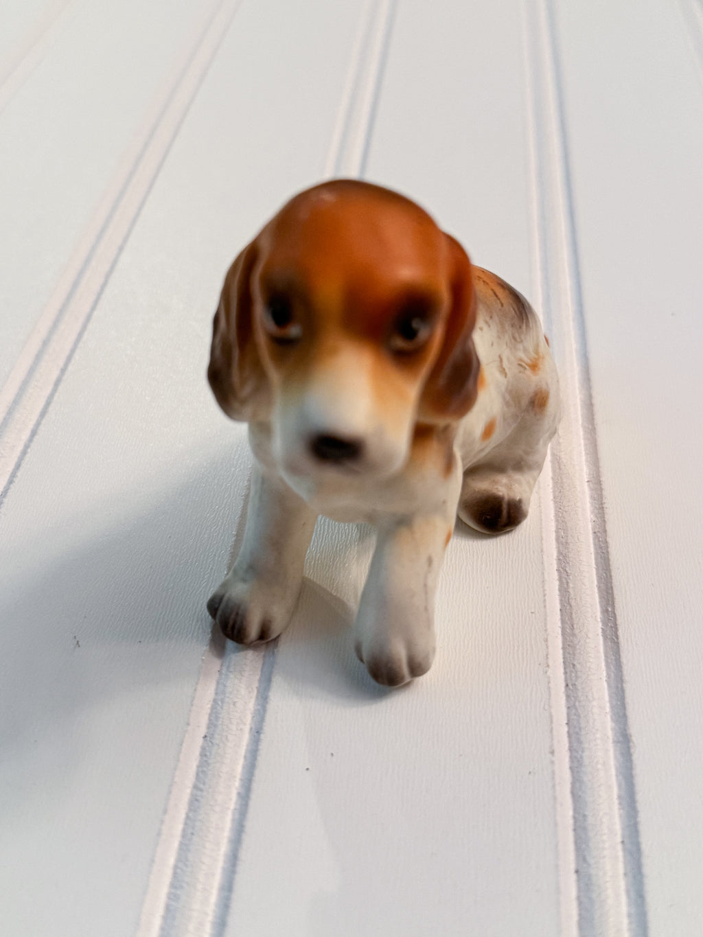 Vintage Hand-Painted Ceramic Beagle Puppy Figurine | Small Dog Statue