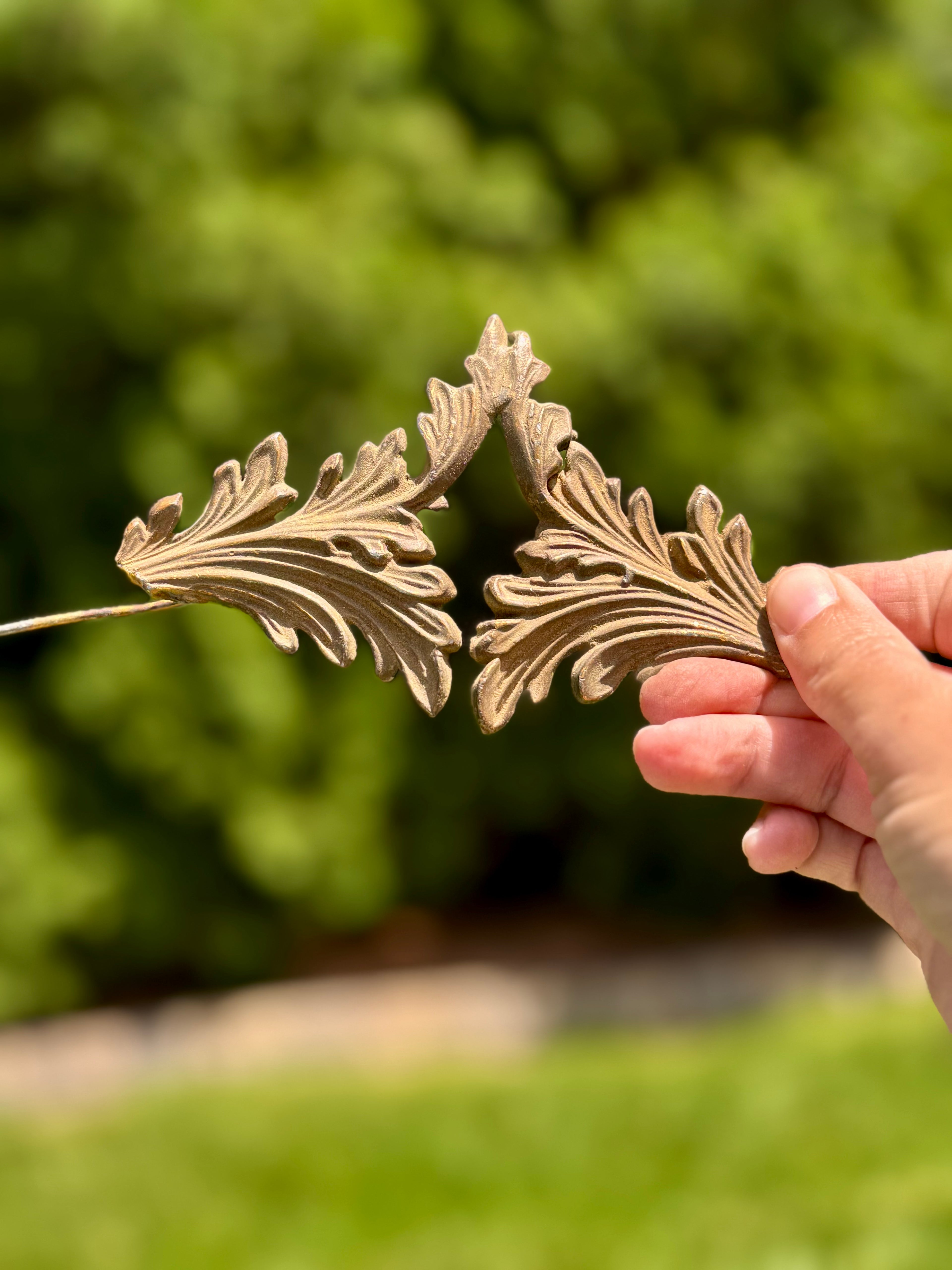 Antique French Gilt Bronze Oak Leaf Mount | Salvaged Decorative Fragment