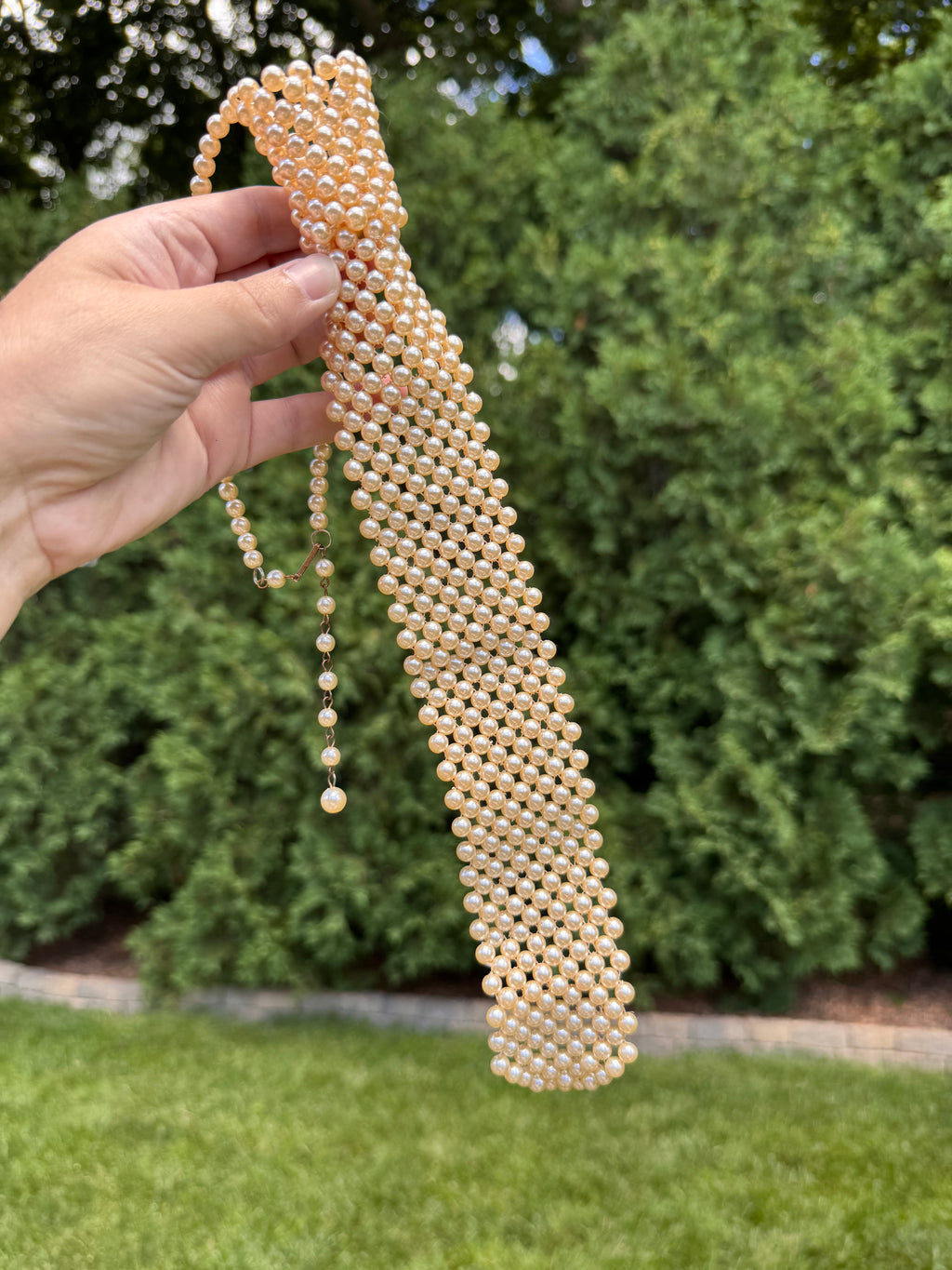 Mid-Century Faux Pearl Tie Necklace