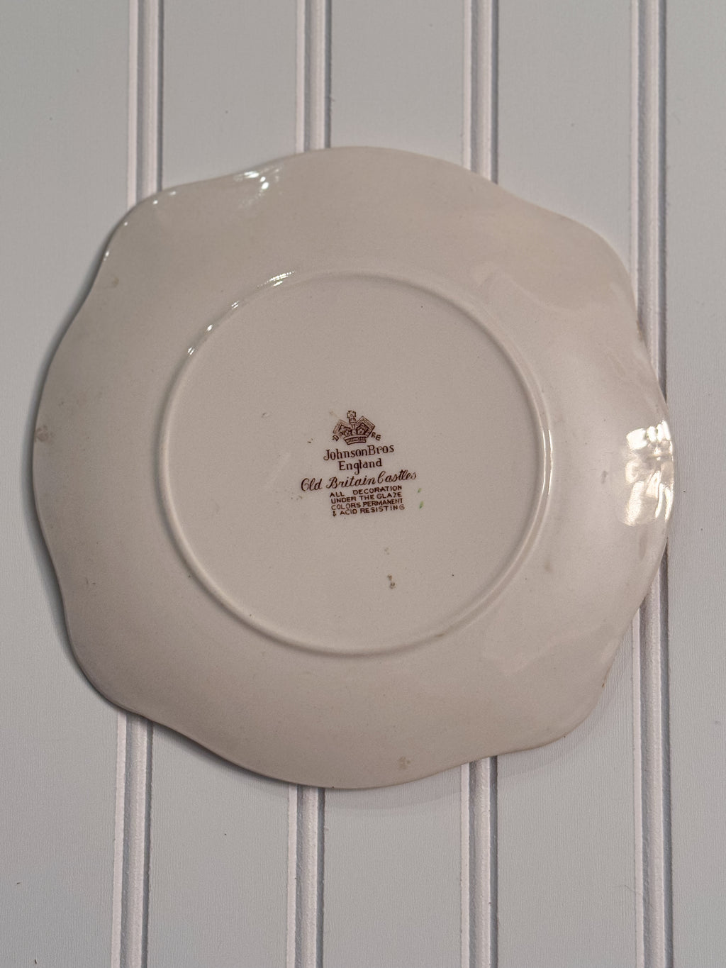 Johnson Brothers “Old Britain Castles” Plate | Belvoir Castle in 1792 | England