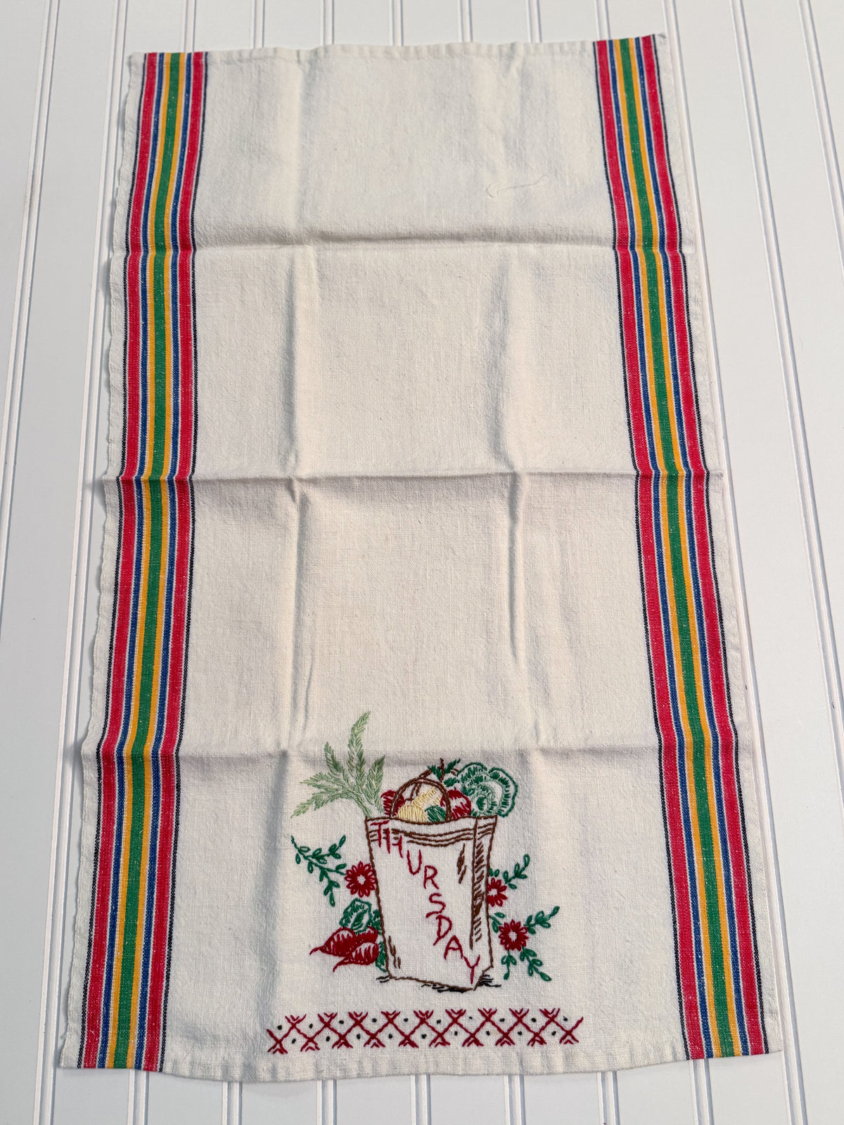 Vintage Days-of-the-Week Embroidered Kitchen Towels | Set of 5